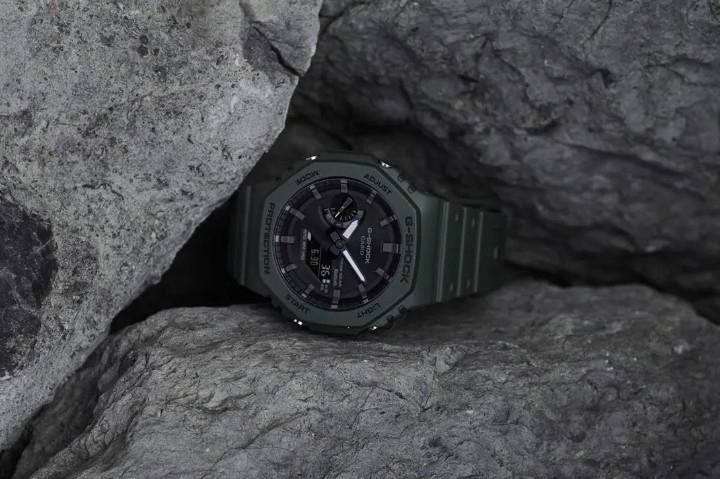 Obrázek Casio G-Shock Carbon Core Guard Tough Solar Bluetooth