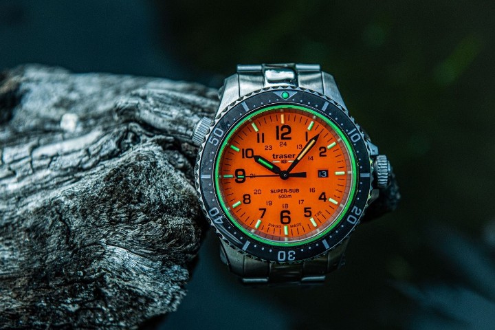 Obrázek Traser P67 Diver Orange Special Set + UV svítilna zdarma