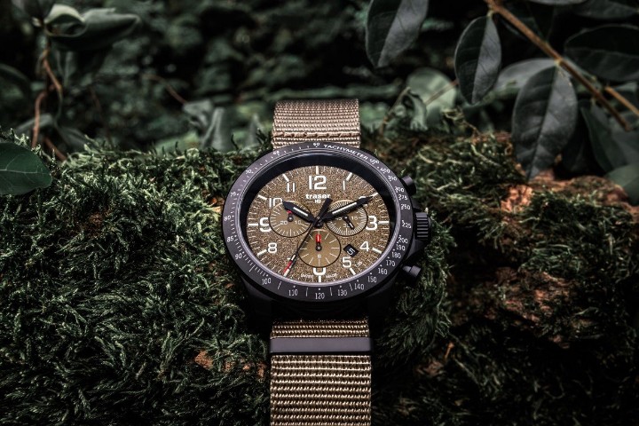 Obrázek Traser P67 Officer Pro Chronograph Khaki + UV svítilna zdarma