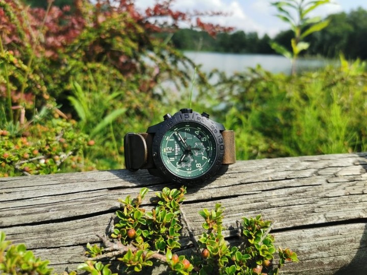 Obrázek Traser P96 Outdoor Pioneer Evolution Chrono Green + UV svítilna zdarma