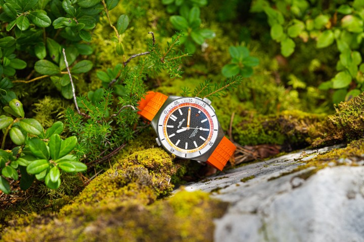 Obrázek Fortis Marinemaster M-44 Amber Orange