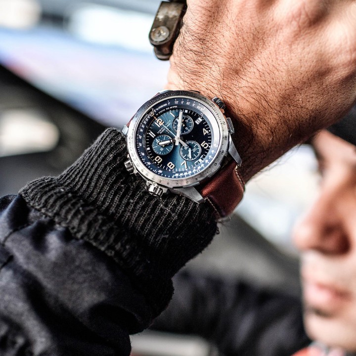 Obrázek Hamilton Khaki Aviation X-Wind GMT Chrono Quartz