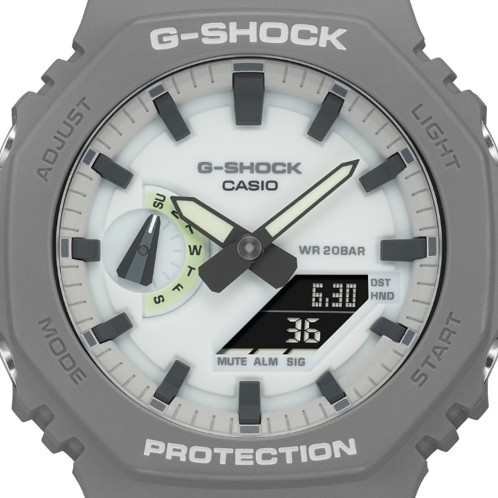 Obrázek Casio G-Shock Carbon Core Guard Hidden Glow Series