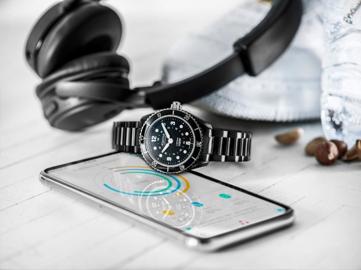 Obrázek Alpina Comtesse Horological Smartwatch