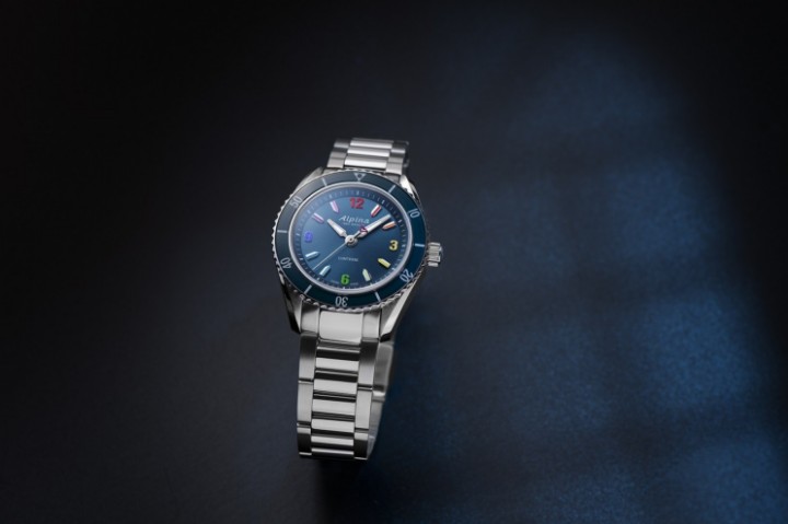 Obrázek Alpina Alpiner Comtesse Sport Quartz Rainbow Limited Edition