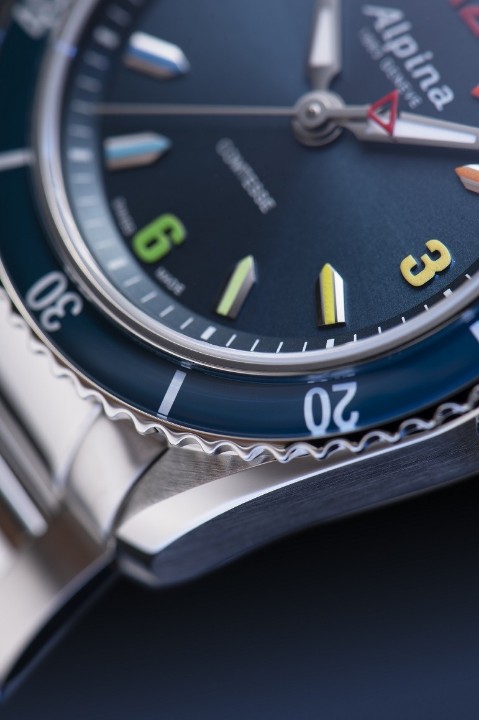 Obrázek Alpina Alpiner Comtesse Sport Quartz Rainbow Limited Edition