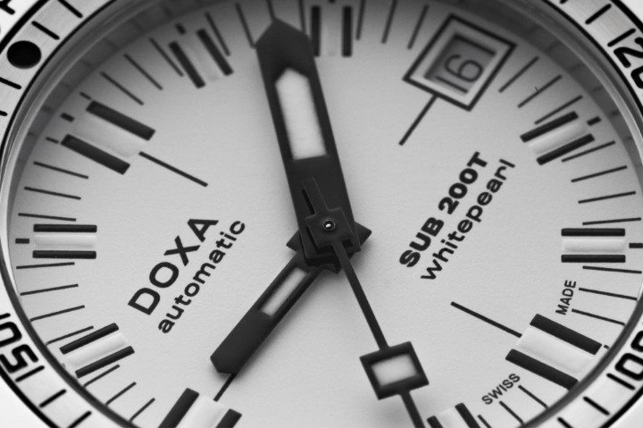 Obrázek Doxa SUB 200T Whitepearl