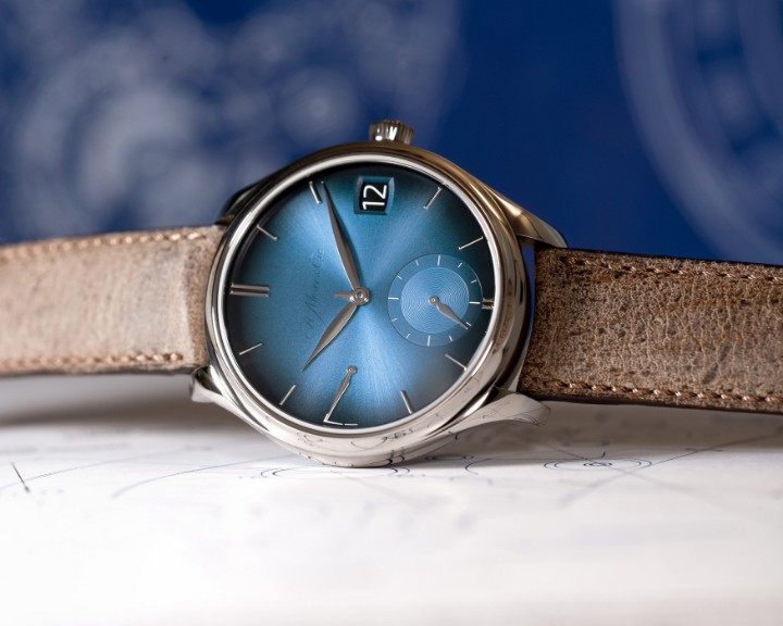 Obrázek H. Moser & Cie Endeavour Perpetual Calendar Funky Blue