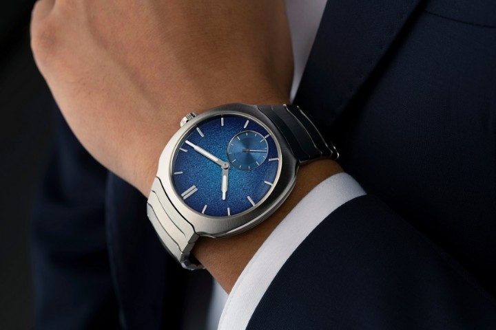 Obrázek H. Moser & Cie Streamliner Small Seconds Blue Enamel