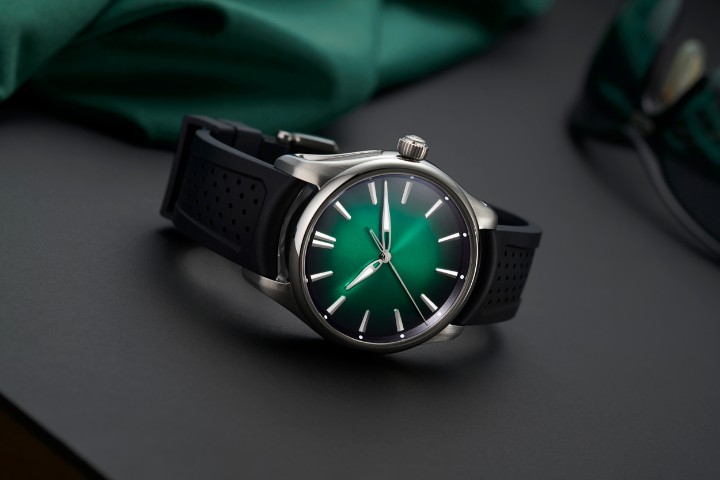 Obrázek H. Moser & Cie Pioneer Centre Seconds Cosmic Green