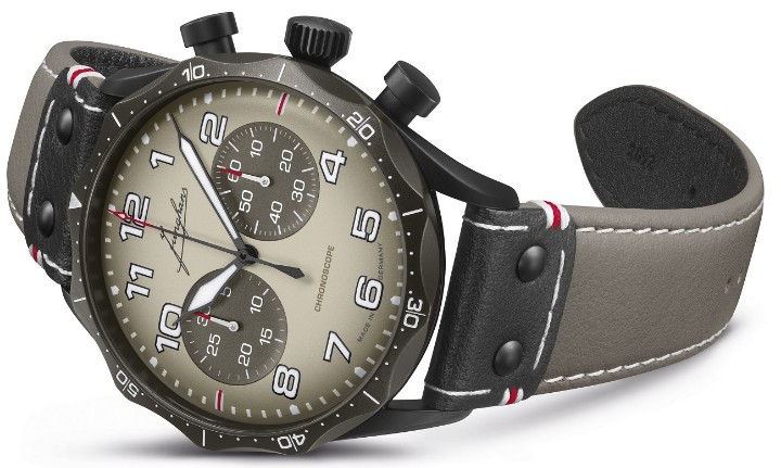 Obrázek Junghans Meister Pilot Chronoscope Desert