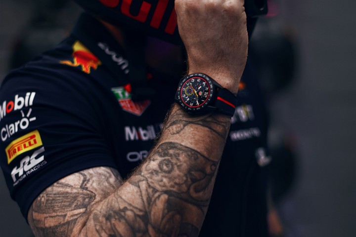 Obrázek TAG Heuer Connected x Oracle Red Bull Racing Special Edition