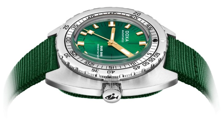 Obrázek Doxa SUB 300 Sea Emerald