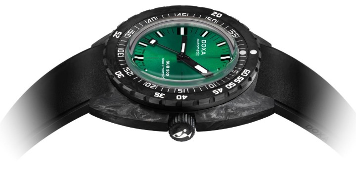 Obrázek Doxa SUB 300 Carbon Sea Emerald