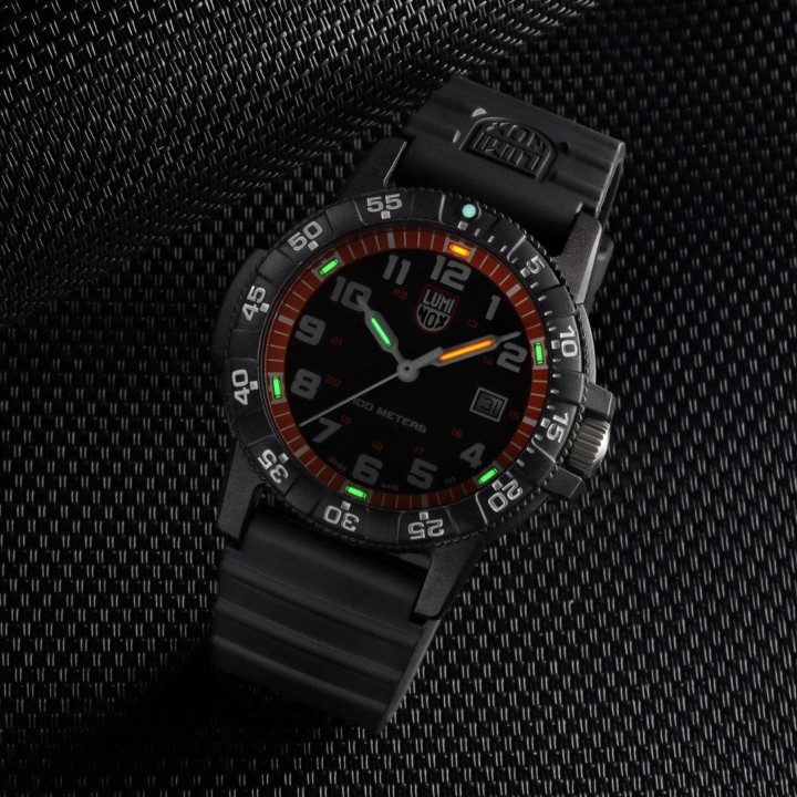 Obrázek Luminox Leatherback Sea Turtle Giant 0320 Series