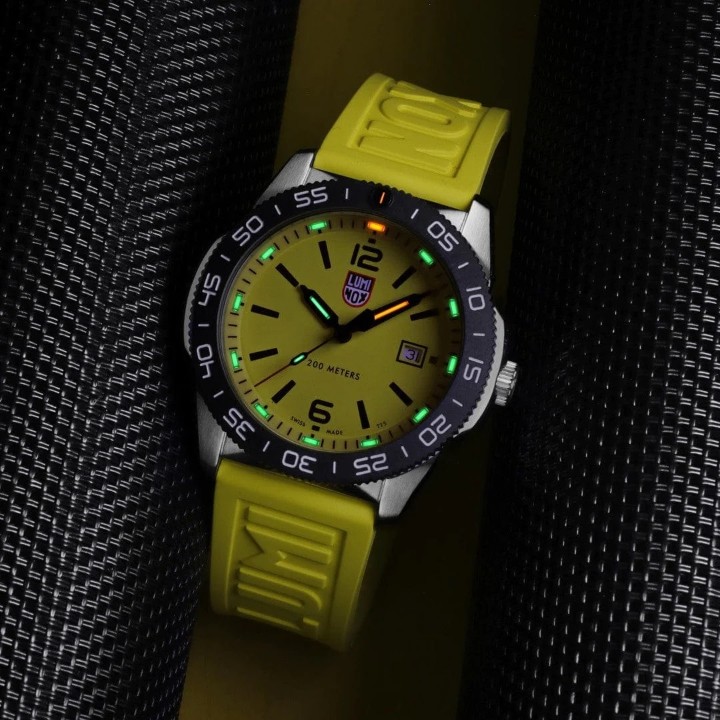 Obrázek Luminox Pacific Diver 3120 Series Limited Edition