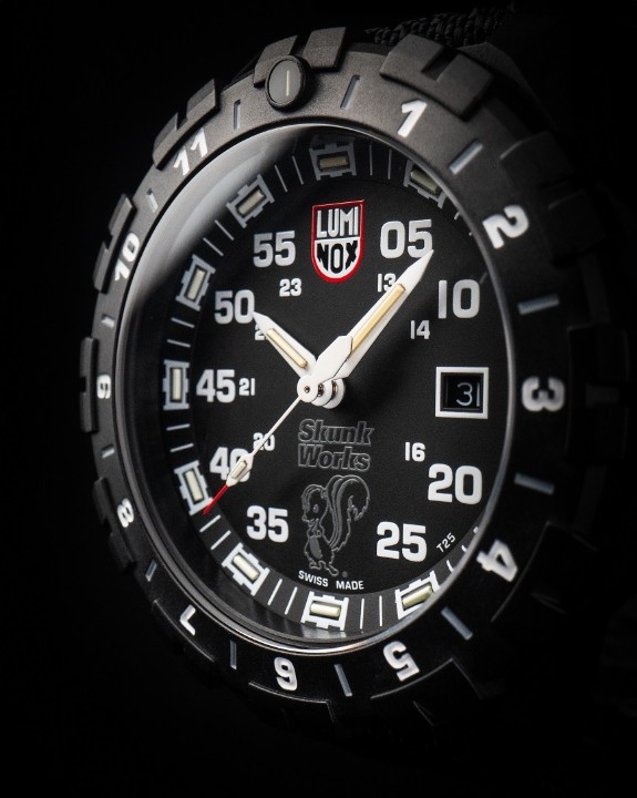 Obrázek Luminox F-117 x Skunk Works Heritage 6440 Series