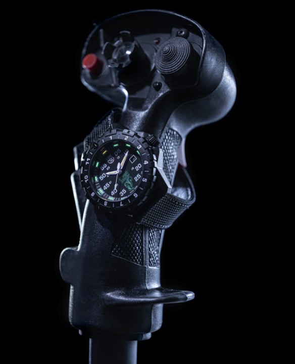 Obrázek Luminox F-117 x Skunk Works Heritage 6440 Series