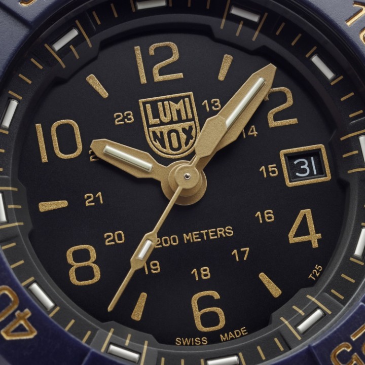 Obrázek Luminox Navy SEAL Foundation 3250 Series Back to the Blue