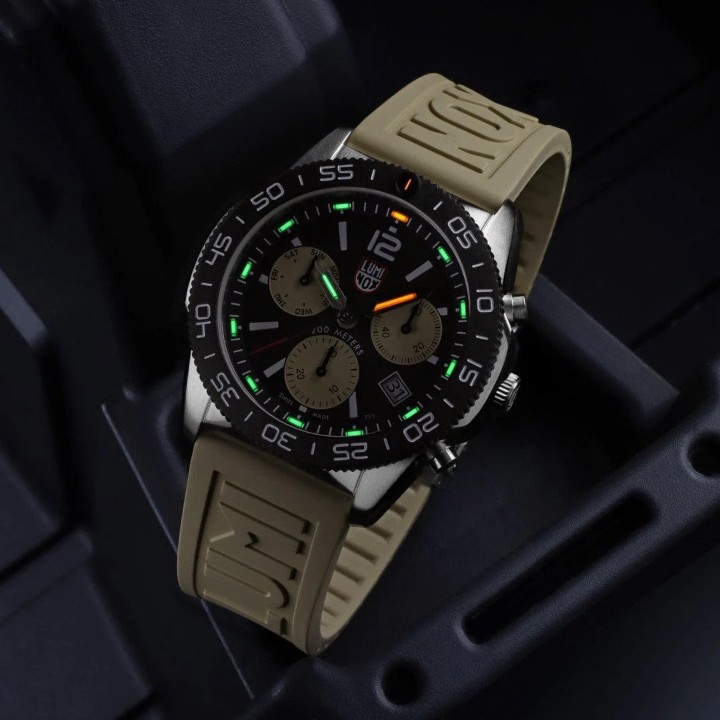 Obrázek Luminox Pacific Diver Chronograph 3140 Series